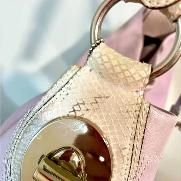 Gently Used COACH F16535 Penelope Lavender Shoulder Bag With Snake Print Trim - Picture 5 of 8
